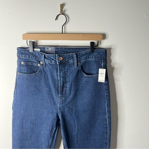 GAP Blue Vintage Slim Sky High Rise Jeans with Cuffed Hem size 12 - Picture 2 of 9